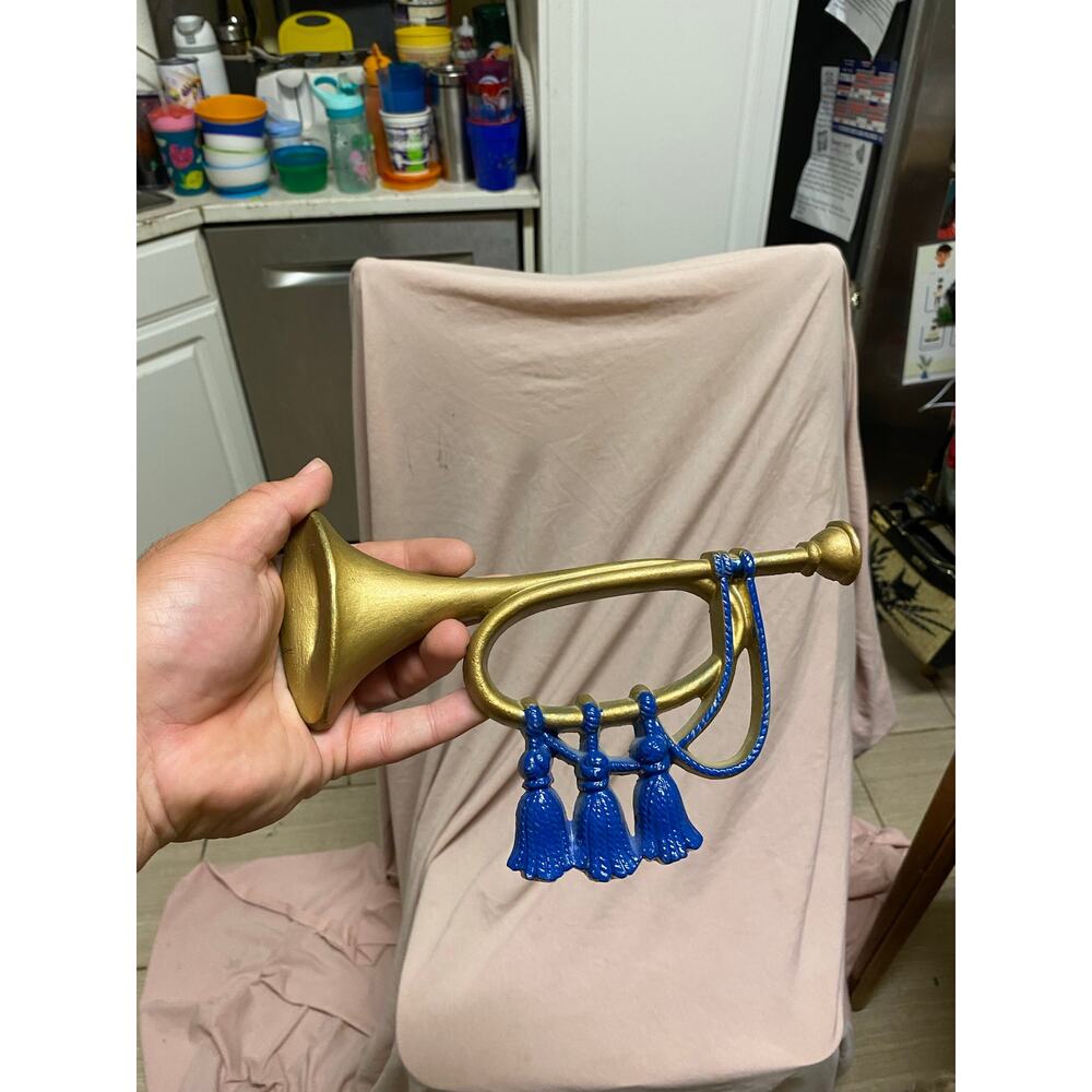 Vintage Sexton Patriotic  Bugle Horn Metal Wall Hanging Made In USA